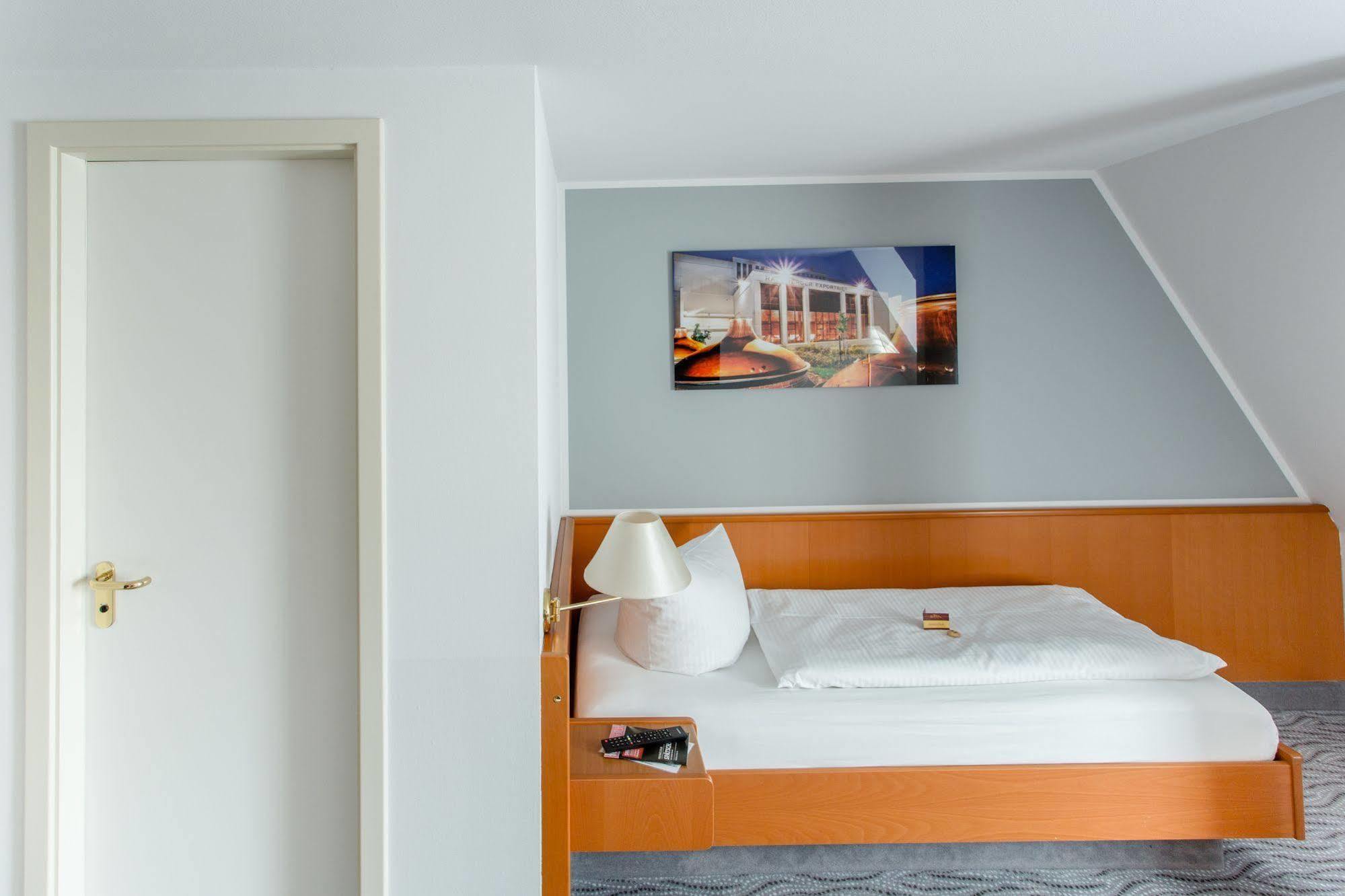 Hotel Kaiserhof Radeberg Εξωτερικό φωτογραφία